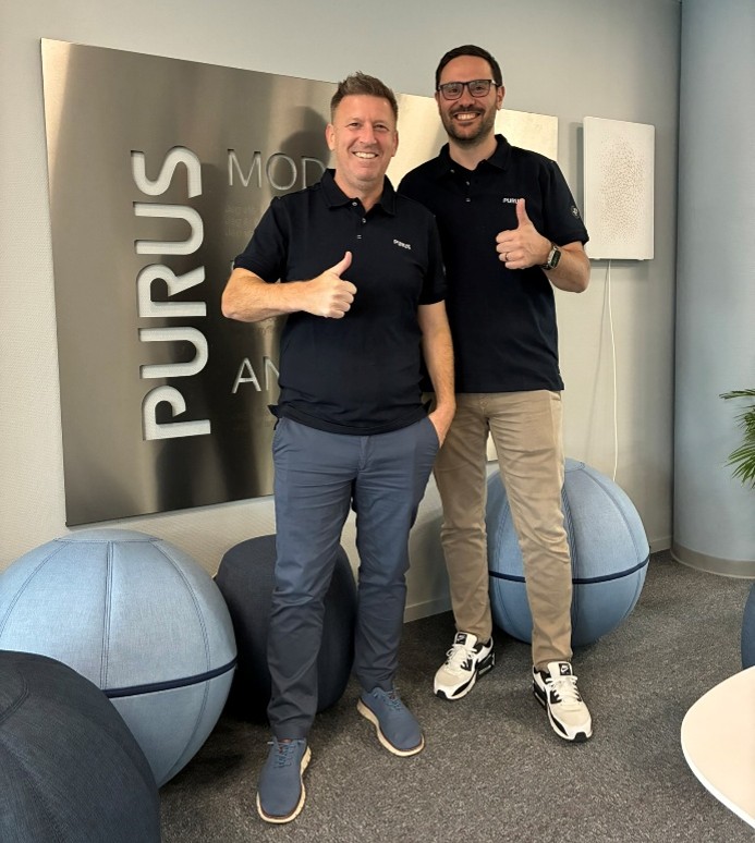Dale Reidy, Key Account Manager together with Niklas Jönsson, Purus Export Manager.